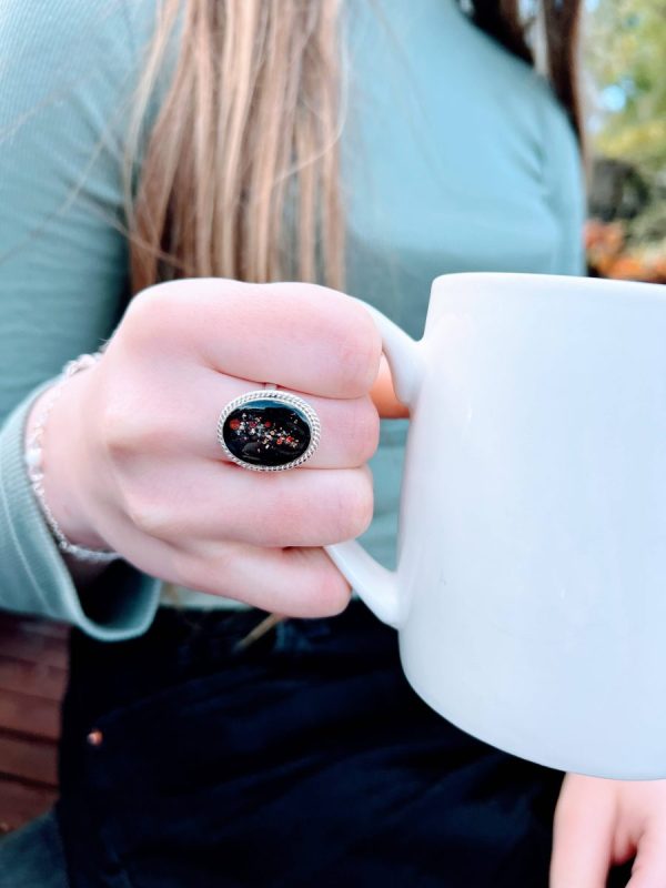 ‘Laura’ Memorial Ring - Image 4