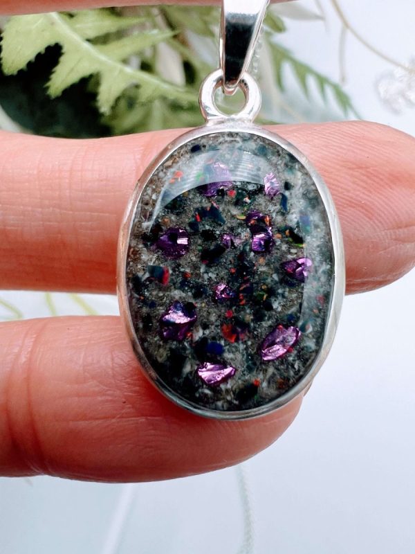 Classic Memorial Oval Pendant - Image 3
