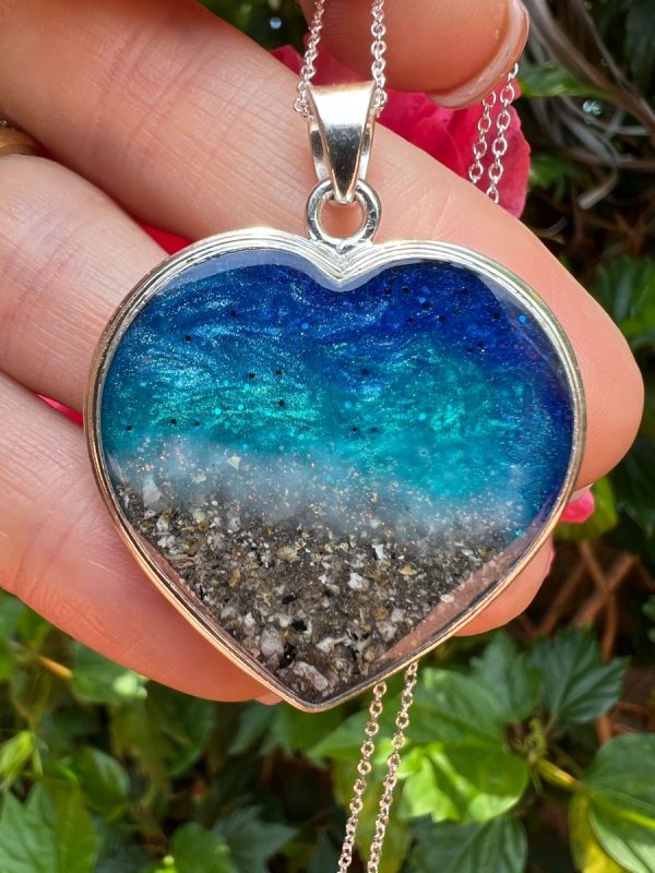 Classic Memorial Heart Pendant - Image 3