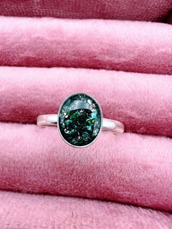 'Holly' Memorial Ring - Image 4