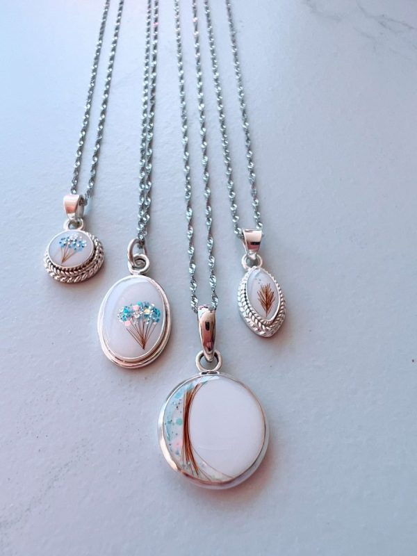 'Layla' Memorial Pendant - Image 11