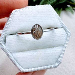 Deluxe Petite Oval Memorial Ring