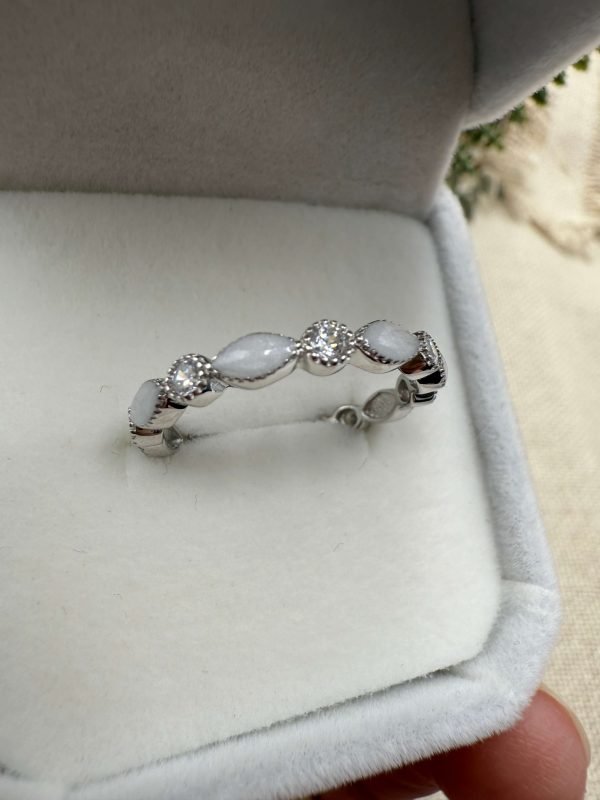 Deluxe Full Eternity Band - Image 2